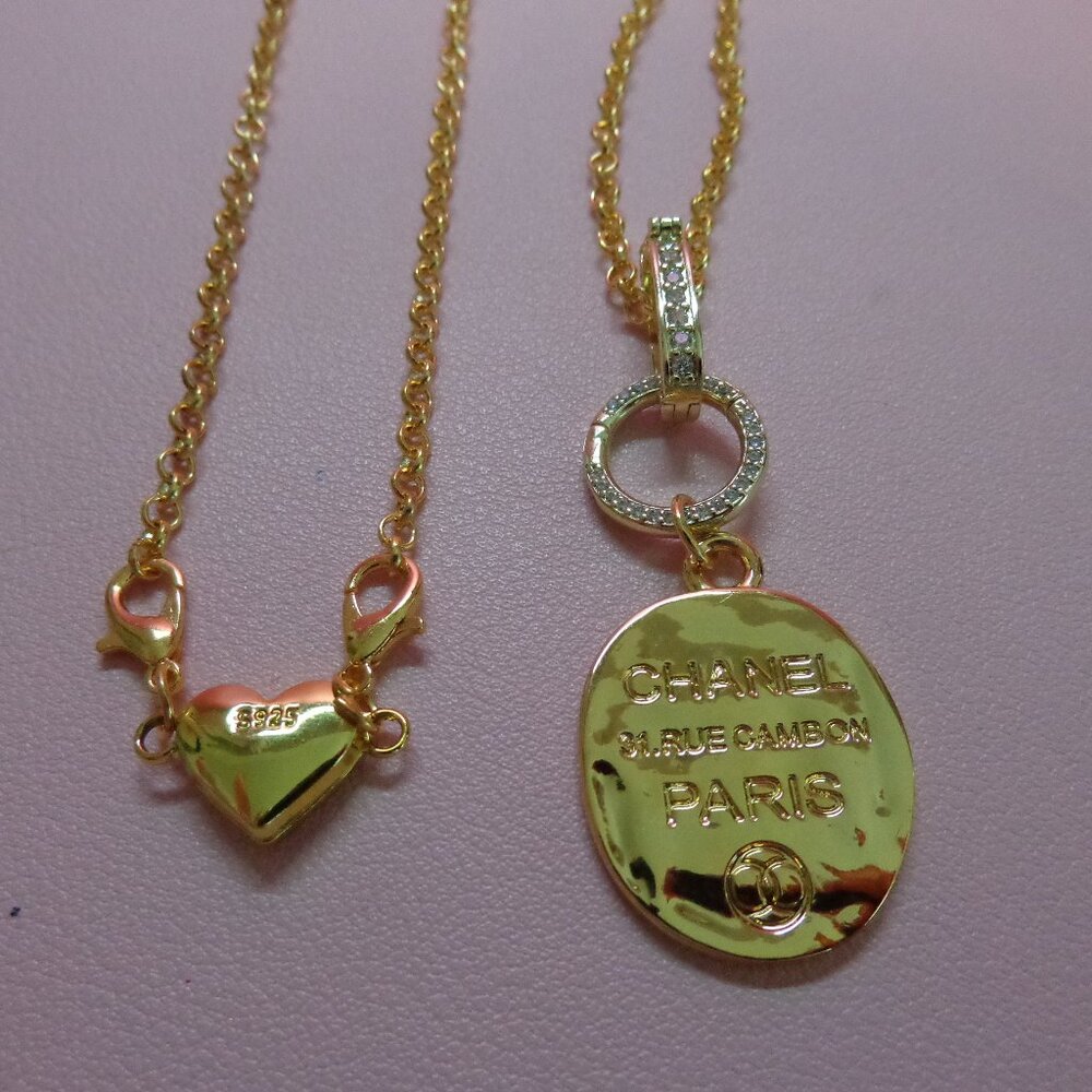 Repurpose/Upcycle Gold CC Disc Zip Charm💗w/2 Pave' Clasp Heart Closure Necklace